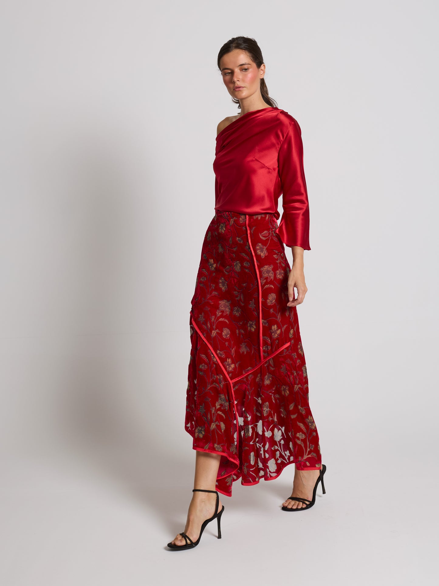 Conjunto Peonía rojo