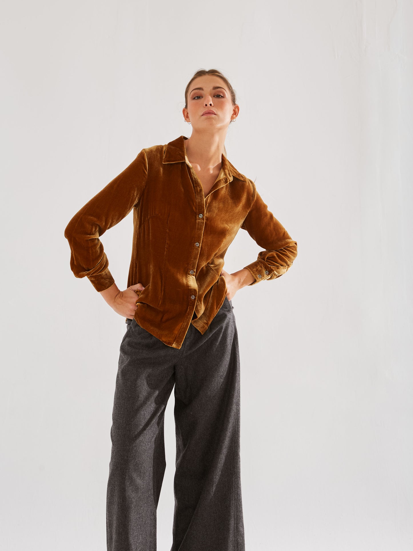 Camisa Narciso camel