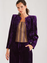 Load image in gallery viewer, Chaqueta Iris