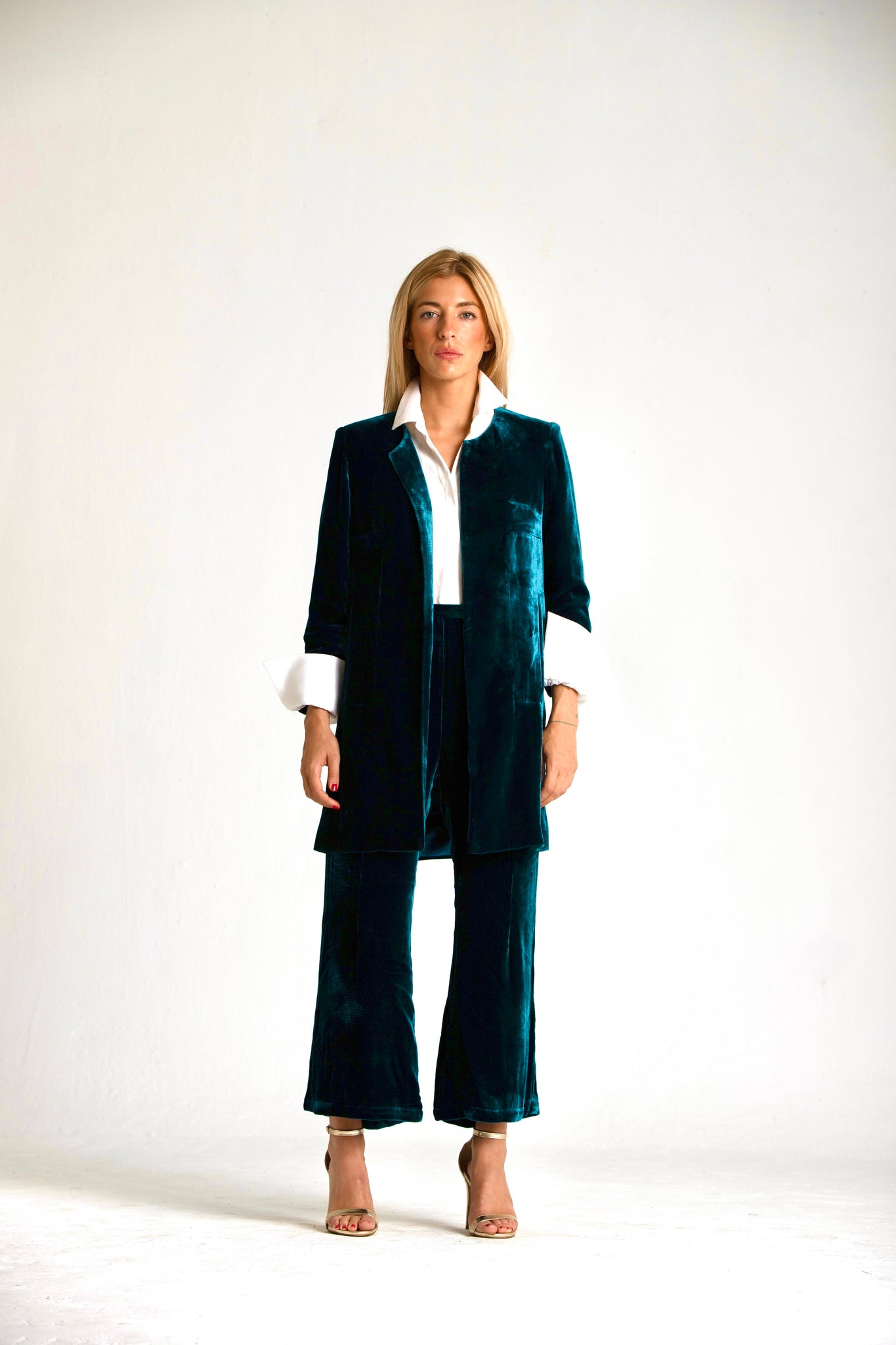 Levita Amaranto azul