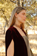 Load image in gallery viewer, Olivilla Bordeaux Cape