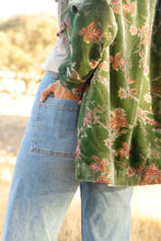 Load image in gallery viewer, Ficus Jacket