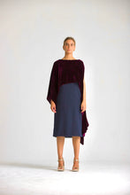 Load image in gallery viewer, Burgundy Narcissus Cape