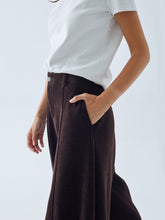 Cargar imagen en el visor de la galería, Pantalón Olivo
