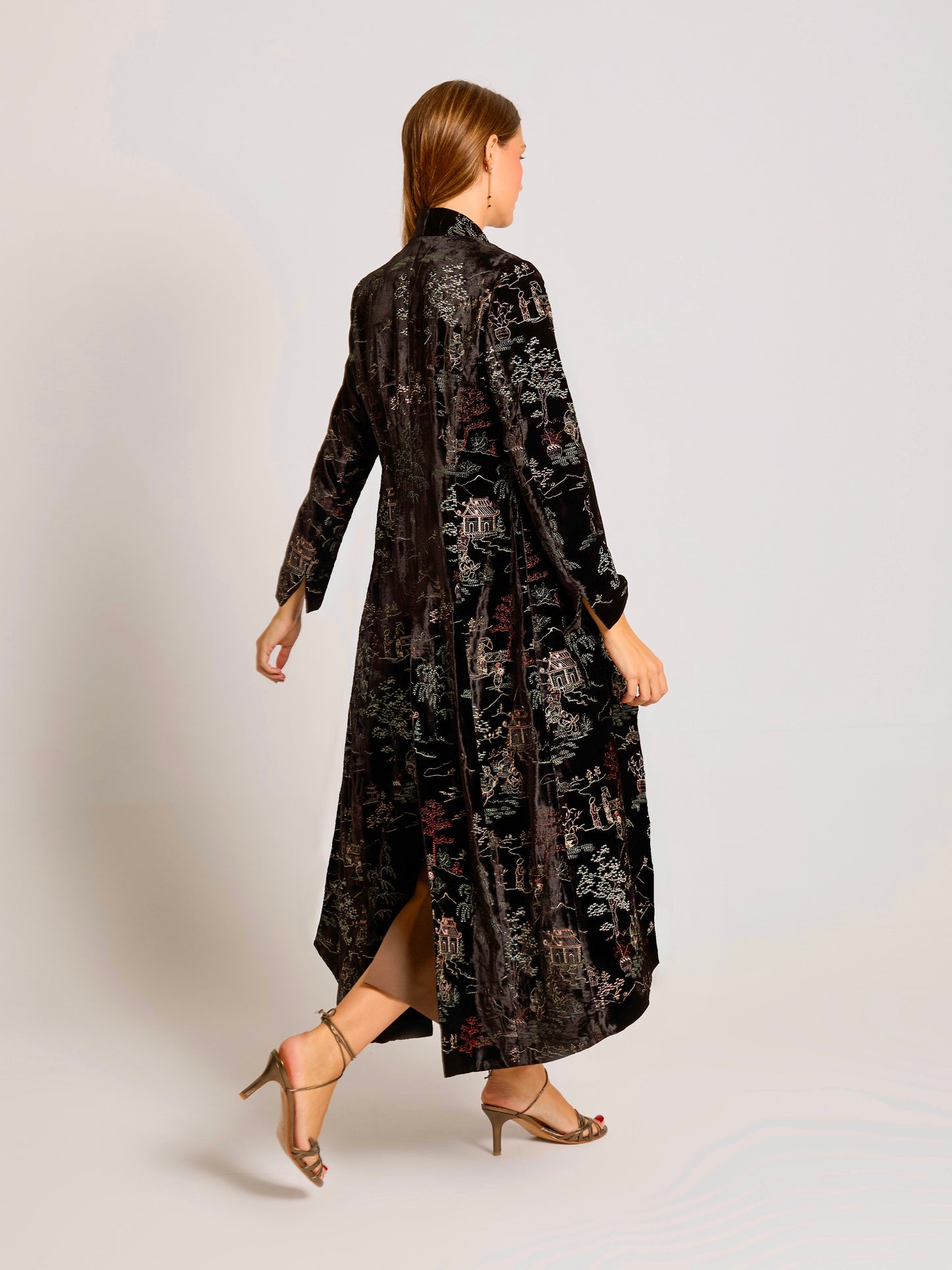 Diseña tu abrigo-levita