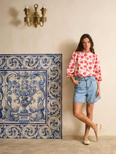 Cargar imagen en el visor de la galería, Camisa Cereza

