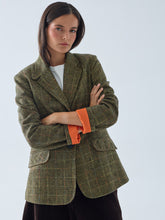 Cargar imagen en el visor de la galería, Chaqueta cashmere Olivo

