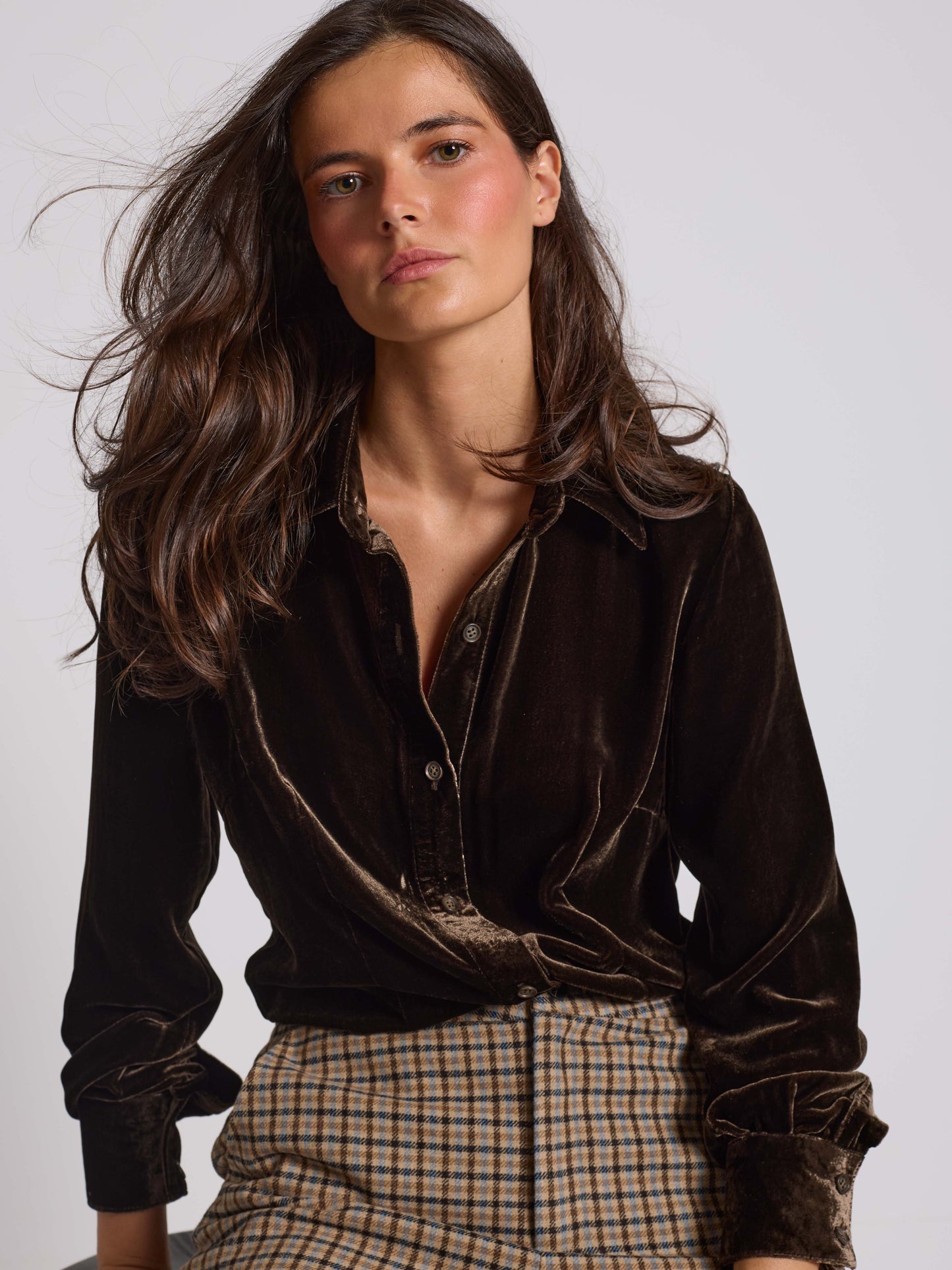 Camisa Narciso marrón