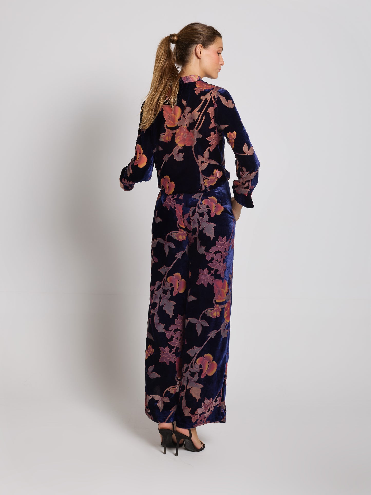 Conjunto Azalea