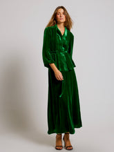 Cargar imagen en el visor de la galería, Chaqueta-camisa Clavel verde
