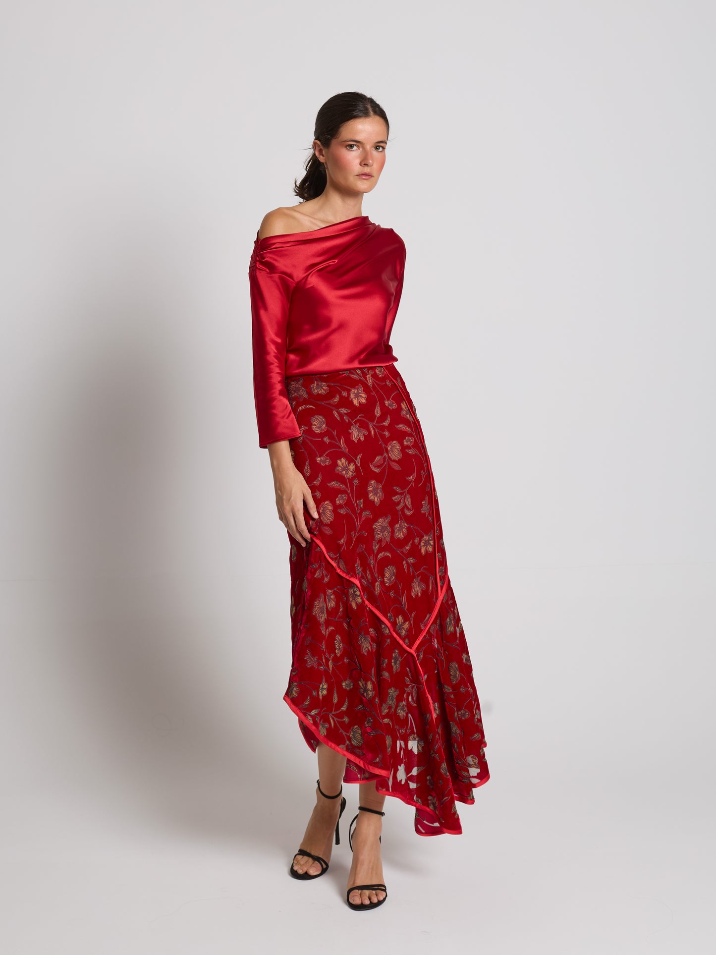 Conjunto Peonía rojo