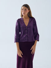 Cargar imagen en el visor de la galería, Blusa Acacia
