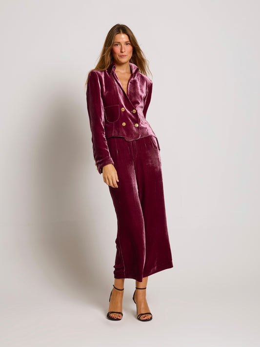Traje Cometa rosado