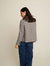 Load image in gallery viewer, Chaqueta Lichi
