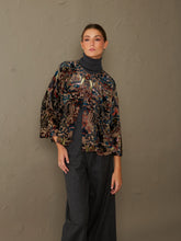 Load image in gallery viewer, Chaqueta Florian
