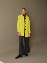 Load image in gallery viewer, Chaquetón Girasol
