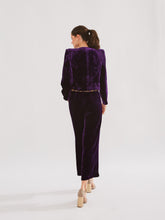 Load image in gallery viewer, Traje Iris
