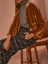 Load image in gallery viewer, Chaqueta-Camisa Girasol

