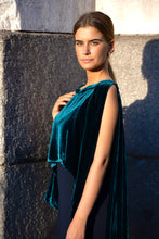 Load image in gallery viewer, Blue Daffodil Cape
