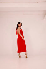 Load image in gallery viewer, VESTIDO PLUMERIA ROJO
