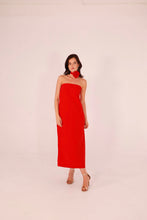 Load image in gallery viewer, VESTIDO PLUMERIA ROJO
